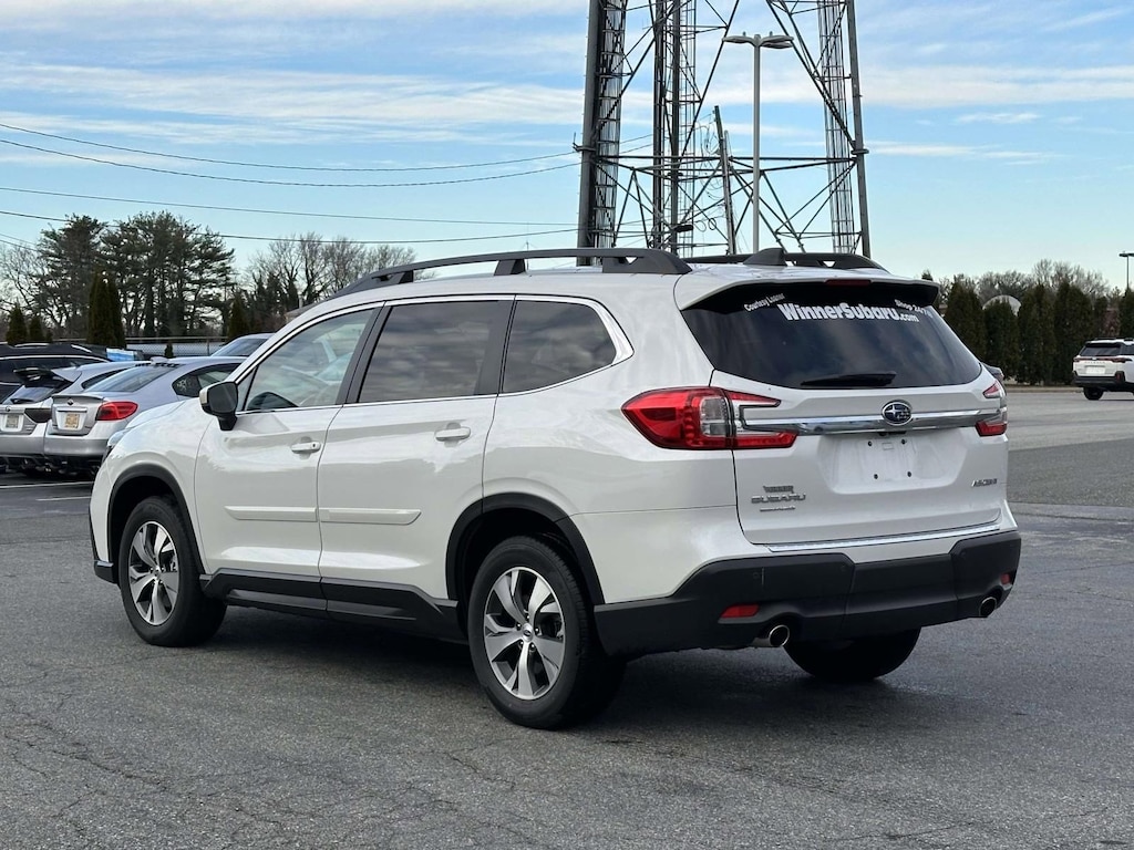Used 2025 Subaru Ascent Premium Premium 8-Passenger