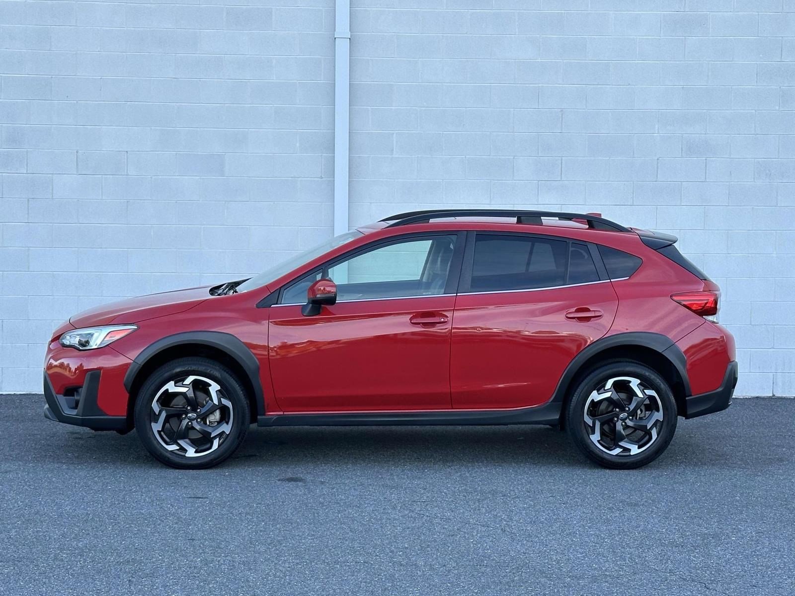 2022 Subaru Crosstrek Limited photo 2