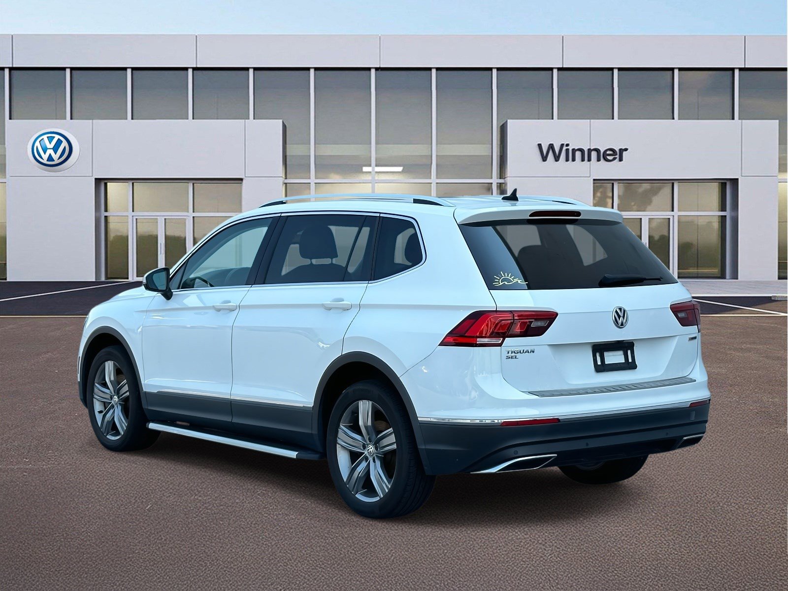 Used 2019 Volkswagen Tiguan SEL Premium with VIN 3VV4B7AX3KM089676 for sale in Dover, DE