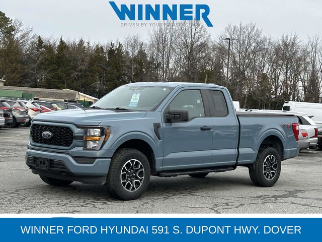 2023 Ford F-150 XL's photo