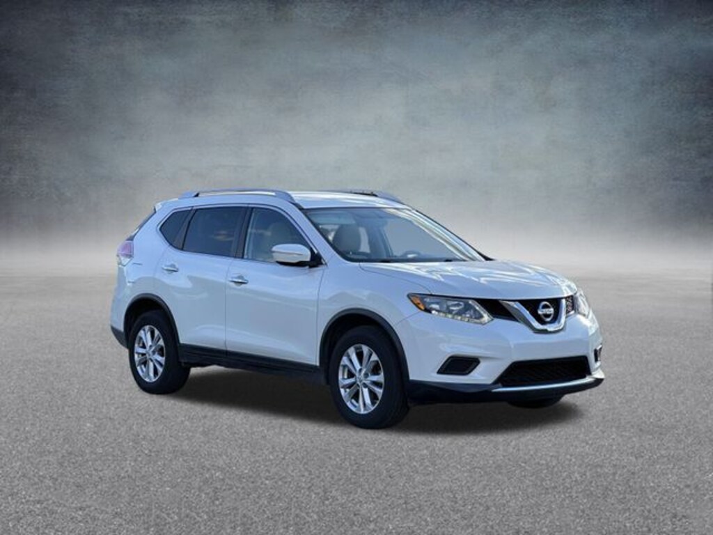 Used 2015 Nissan Rogue SV SUV