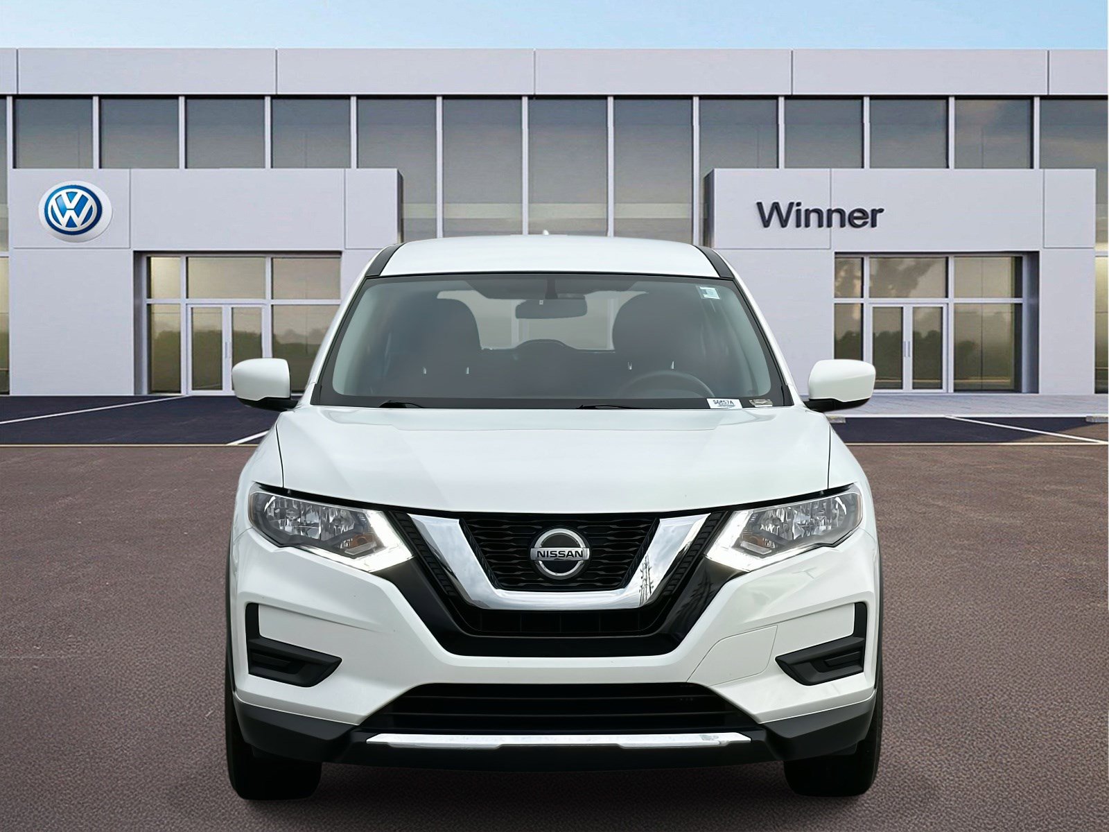Used 2018 Nissan Rogue S with VIN KNMAT2MT4JP566392 for sale in Dover, DE