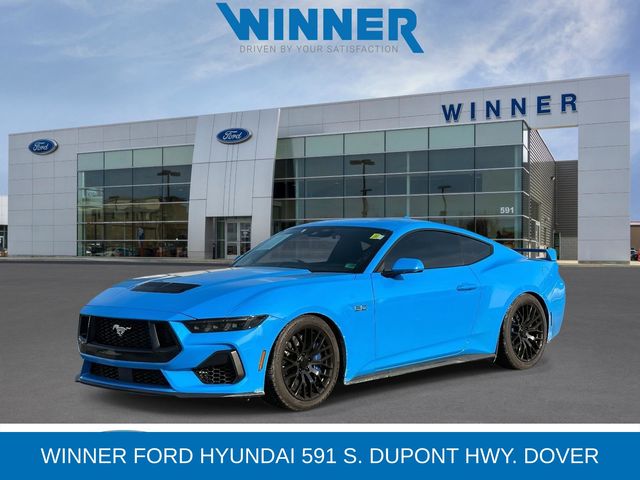 2025 Ford Mustang Coupe 