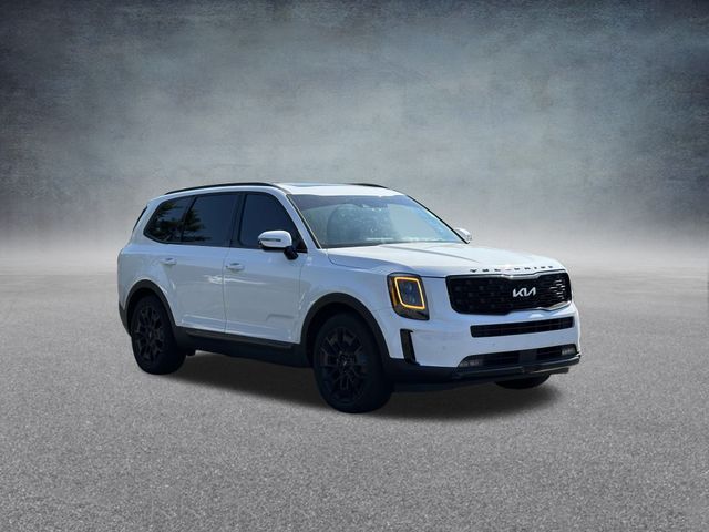 2022 Kia Telluride SX photo 2