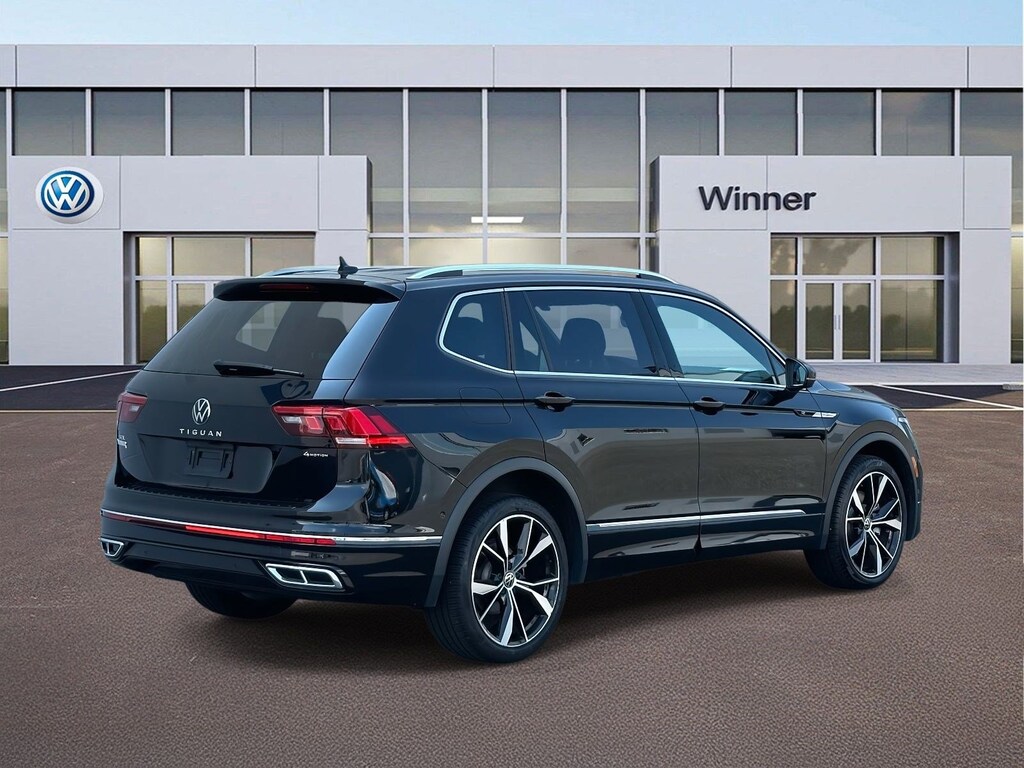 Used 2023 Volkswagen Tiguan SEL R-Line 2.0T SEL R-Line 4MOTION