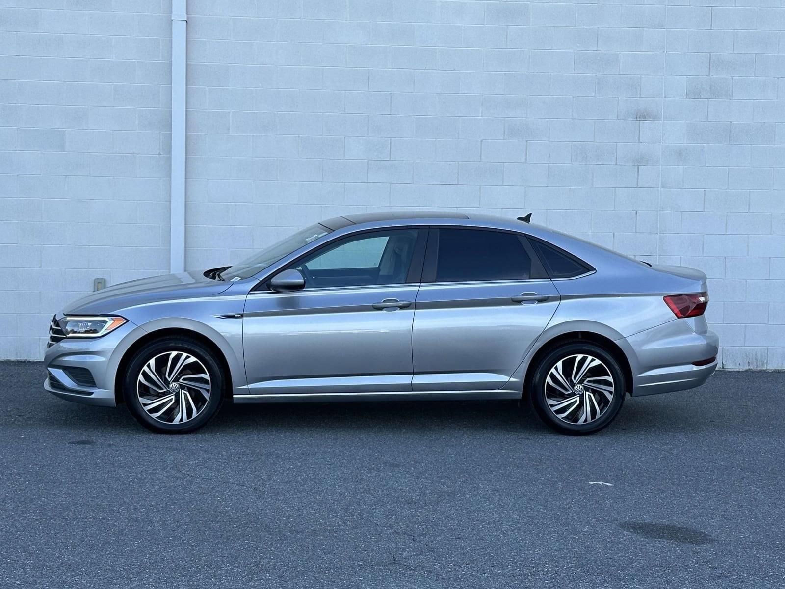 Used 2020 Volkswagen Jetta SEL with VIN 3VWEB7BU1LM072915 for sale in Dover, DE