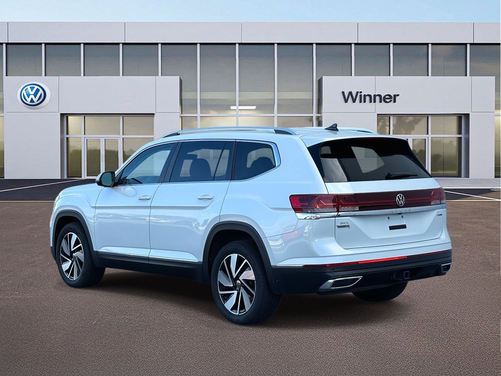 2025 Volkswagen Atlas SEL photo 2