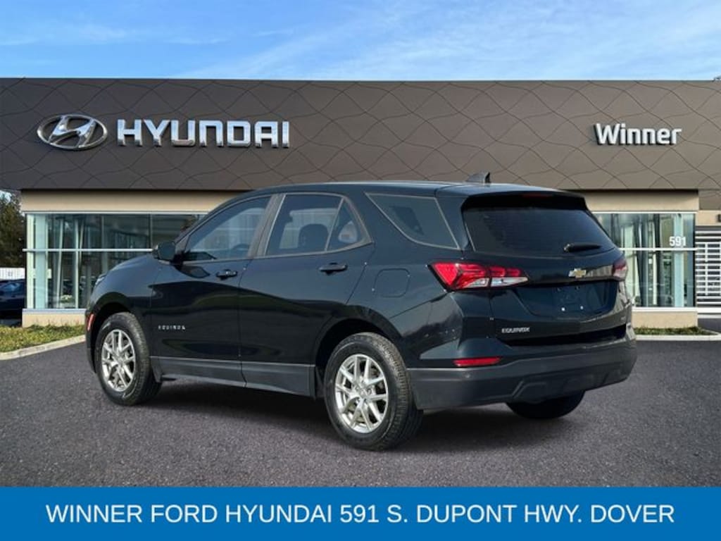 Certified 2022 Chevrolet Equinox LS w/1FL SUV