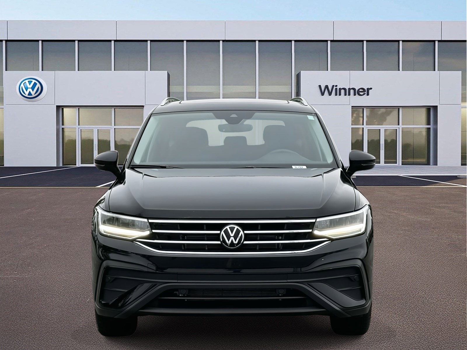 Certified 2024 Volkswagen Tiguan SE with VIN 3VVMB7AX7RM056111 for sale in Dover, DE