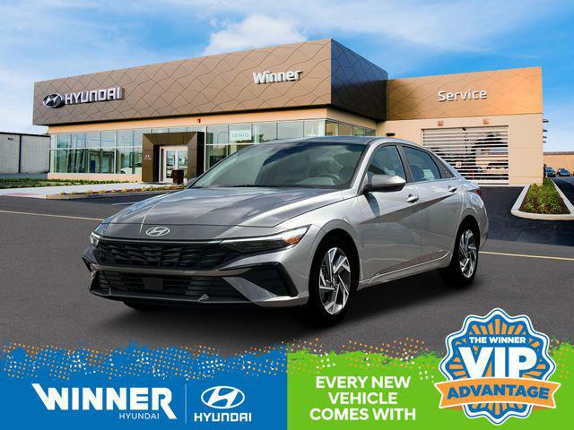 2025 Hyundai Elantra SEL's photo