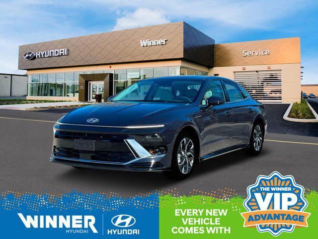 2025 Hyundai Sonata SEL's photo