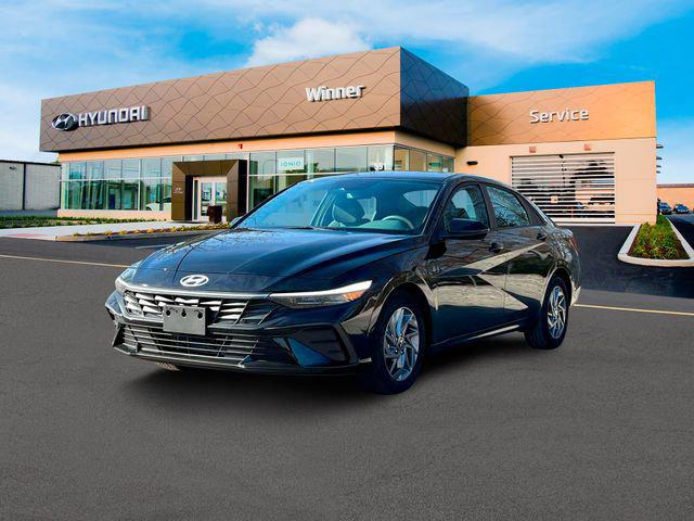 2025 Hyundai Elantra Blue
