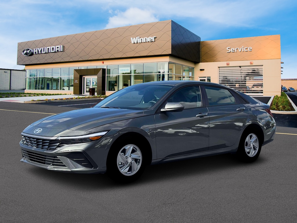 New 2026 Hyundai Elantra SE Sedan