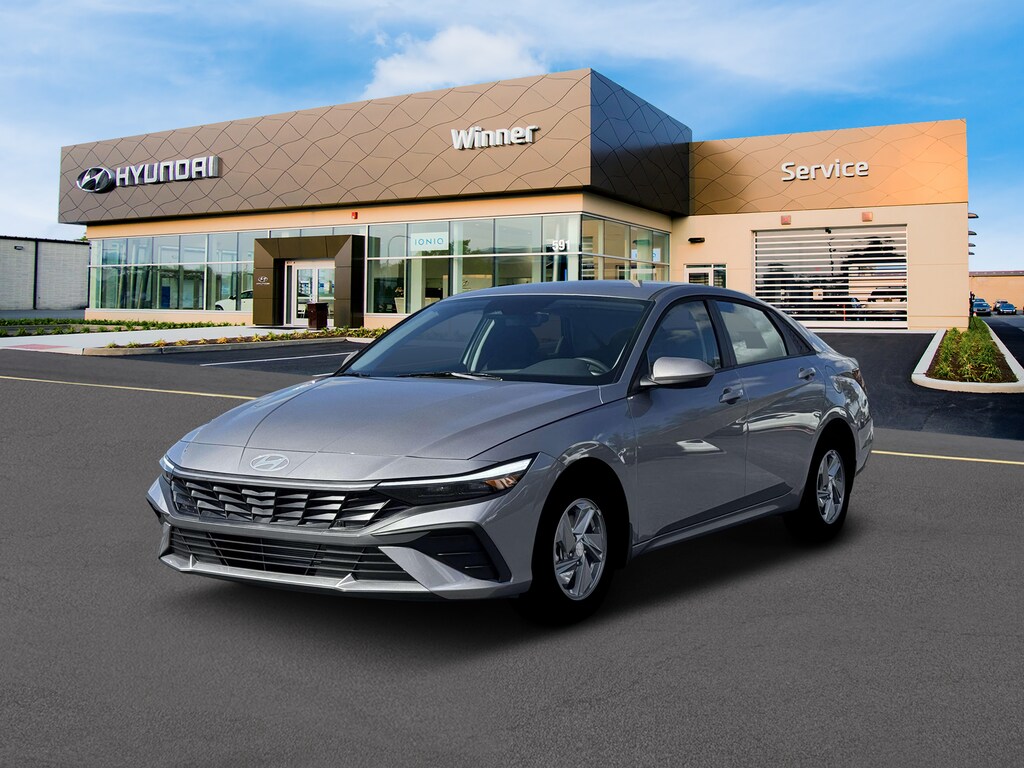 New 2026 Hyundai Elantra SE Sedan