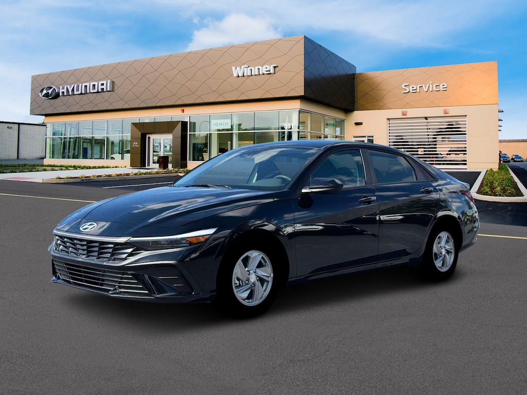 New 2026 Hyundai Elantra SE Sedan