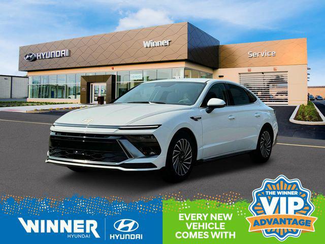 2025 Hyundai Sonata Hybrid SEL's photo