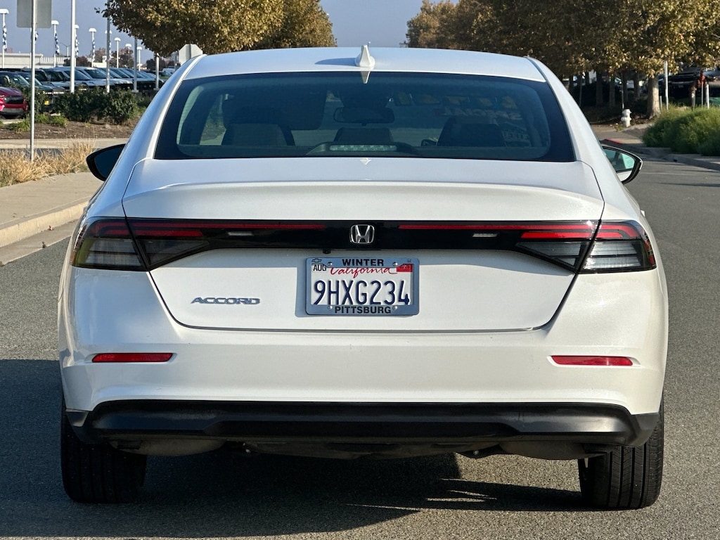 2023 Honda Accord EX photo 4