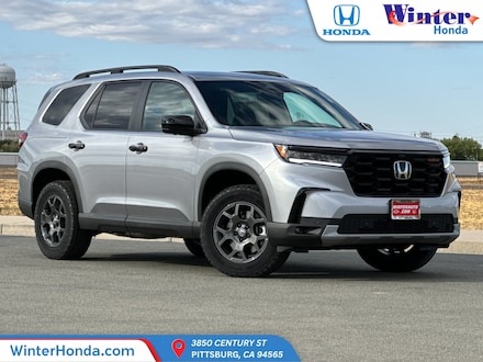 2025 Honda Pilot TrailSport SUV