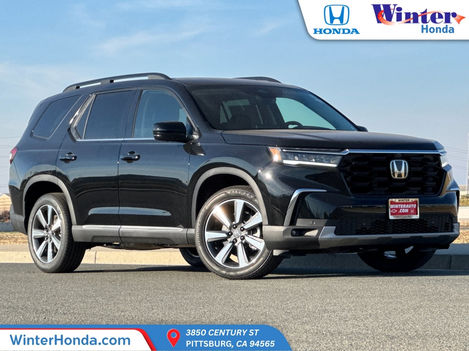 2025 Honda Pilot Elite's photo