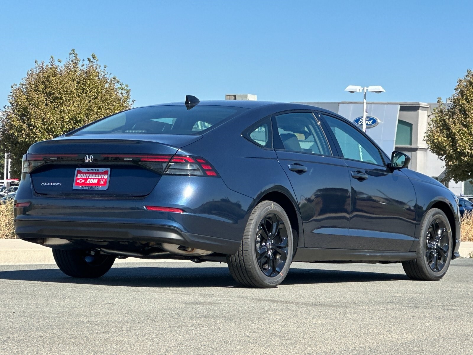 2025 Honda Accord SE photo 4