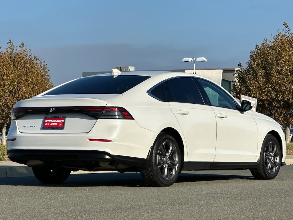 2023 Honda Accord EX photo 3