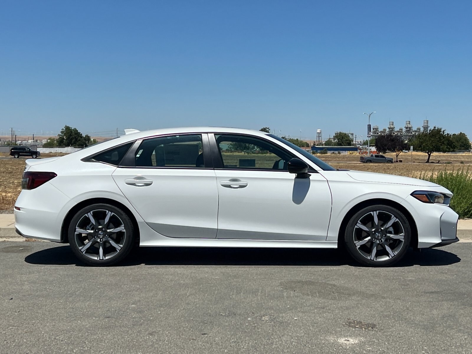 2026 Honda Civic Hybrid Sport Touring photo 3