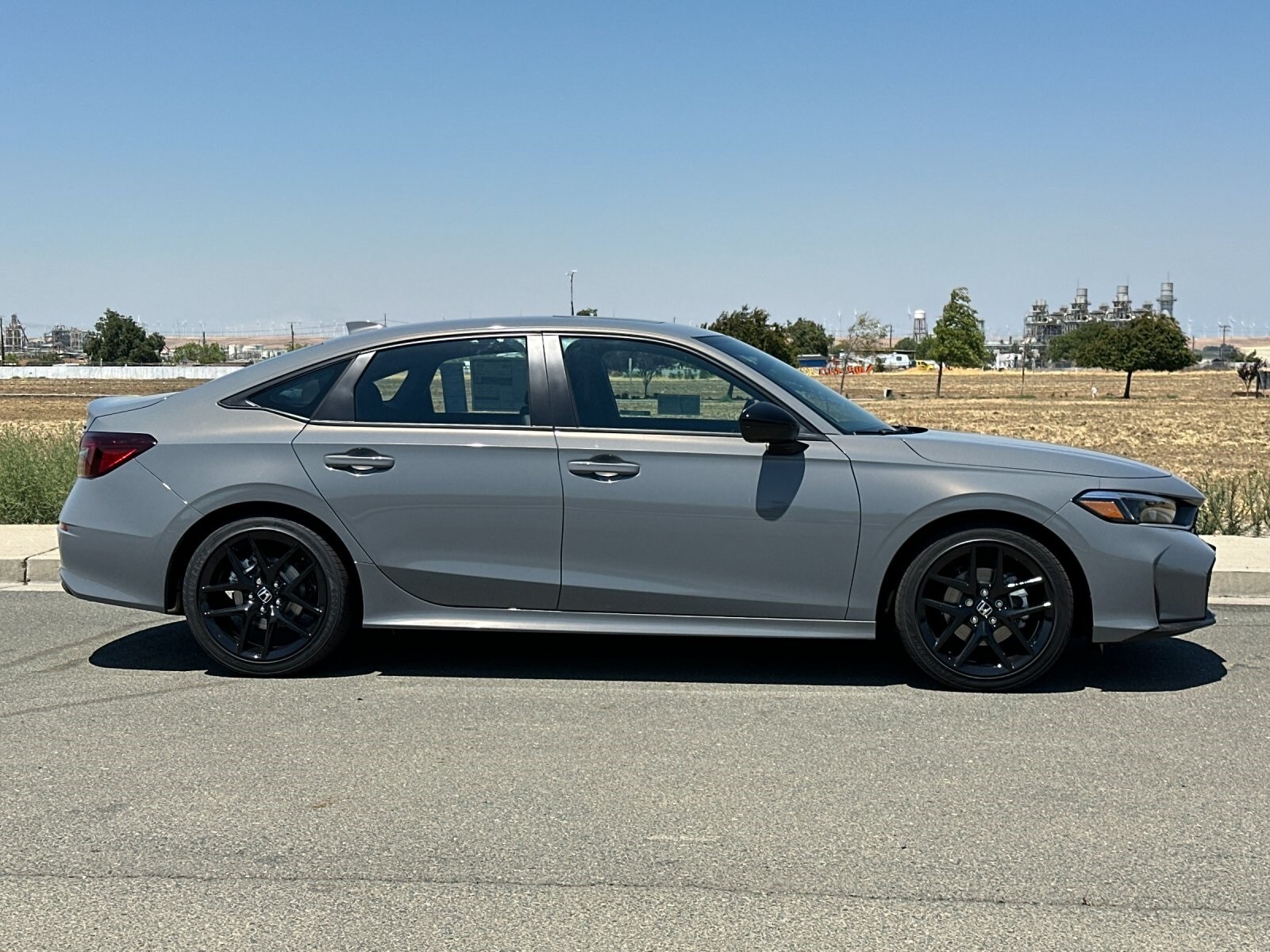 2026 Honda Civic Hybrid Sport photo 2