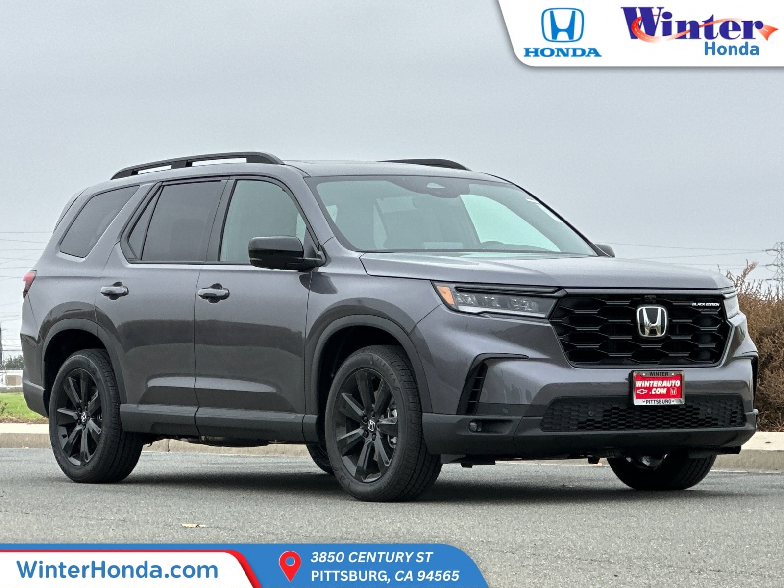 2025 Honda Pilot Black Edition's photo