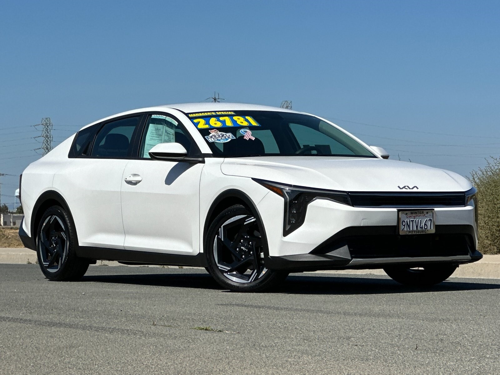 2025 Kia K4 EX photo 2