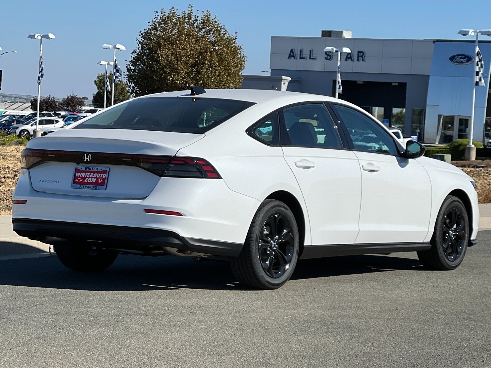 2025 Honda Accord SE photo 2