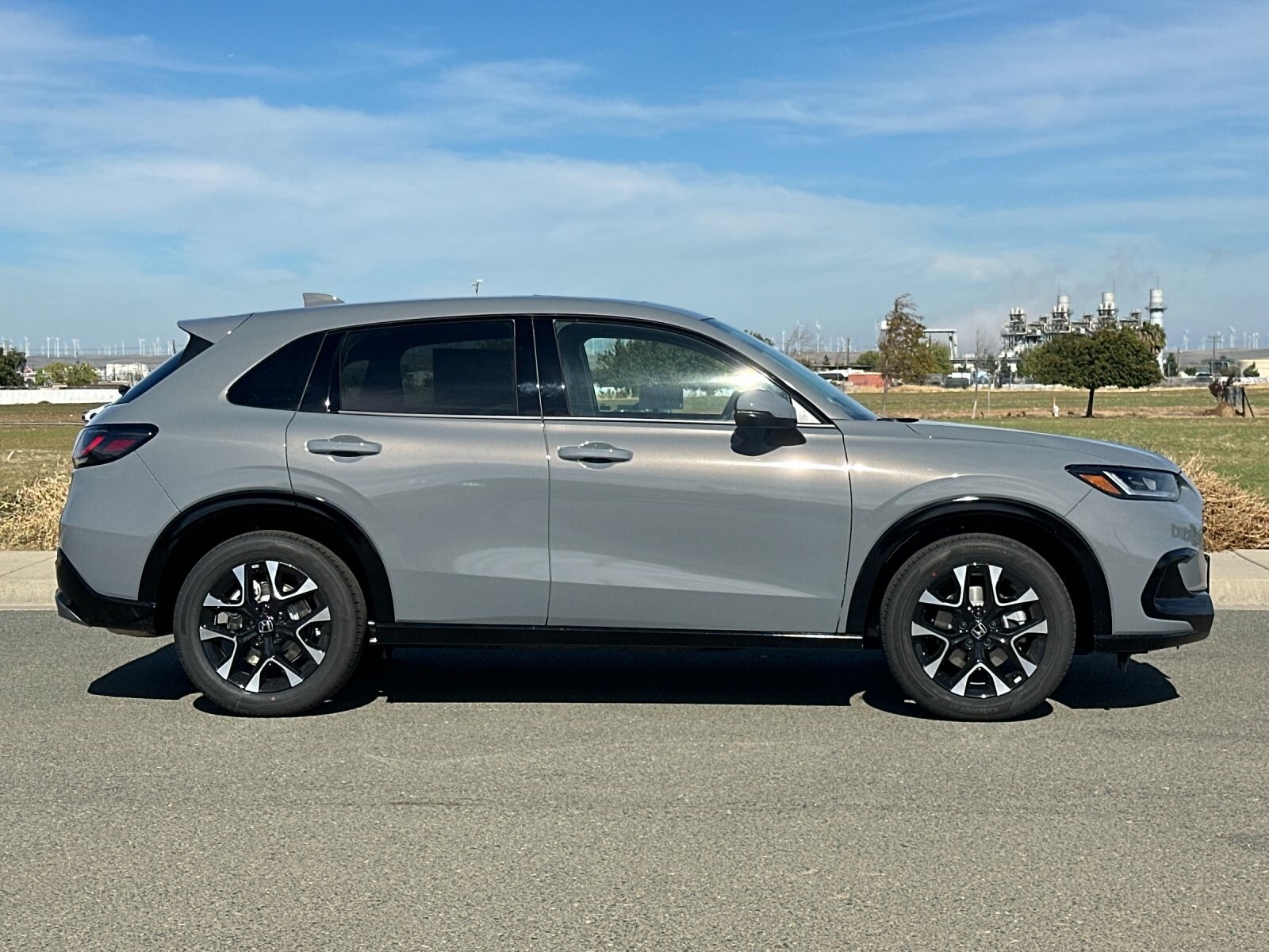 2026 Honda HR-V EX-L photo 3