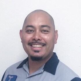 Staff member Carl Amigleo from ID_e3603a0a7782