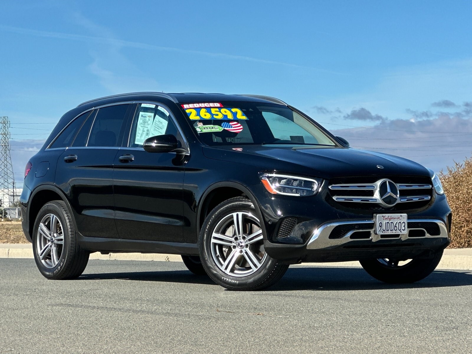 2022 Mercedes Benz GLC 300 photo 2