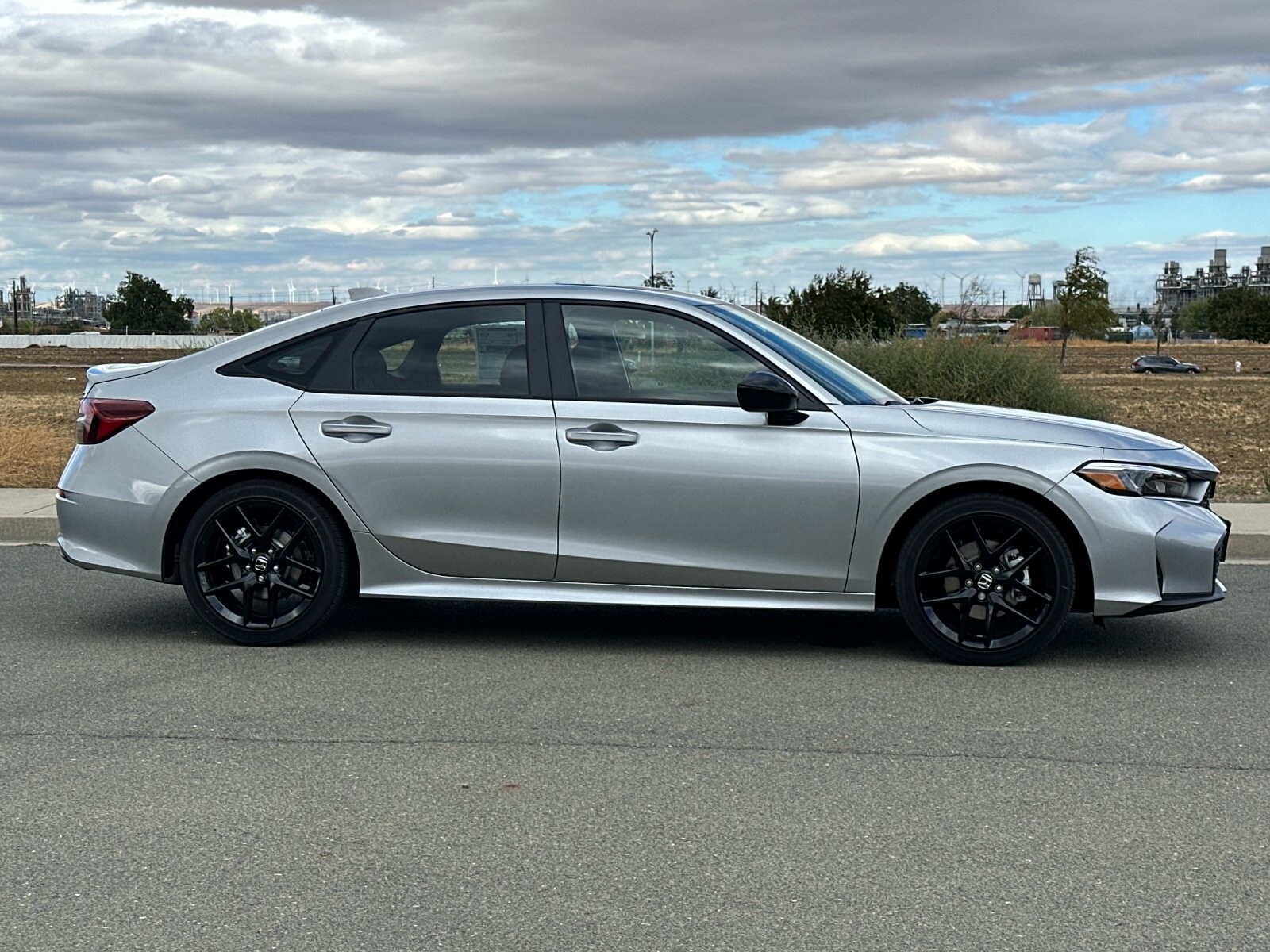 2026 Honda Civic Hybrid Sport photo 2