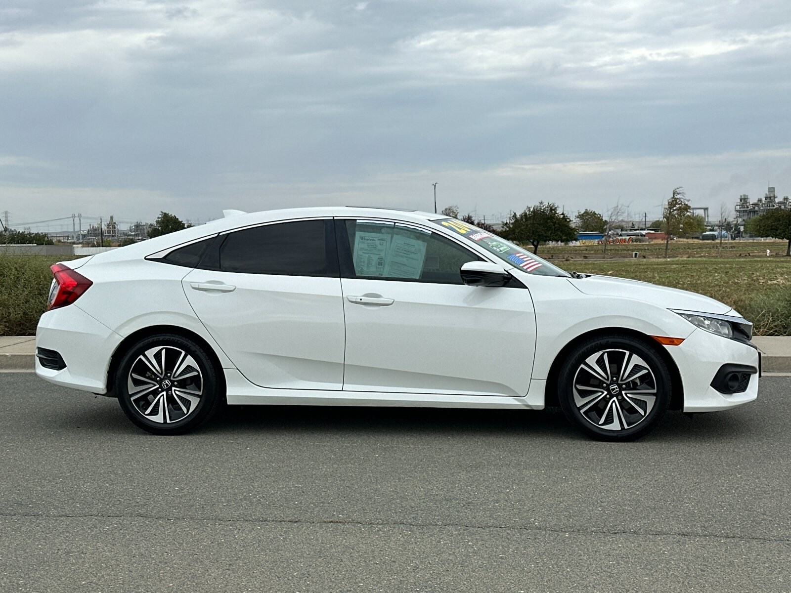 2016 Honda Civic EX-L photo 3