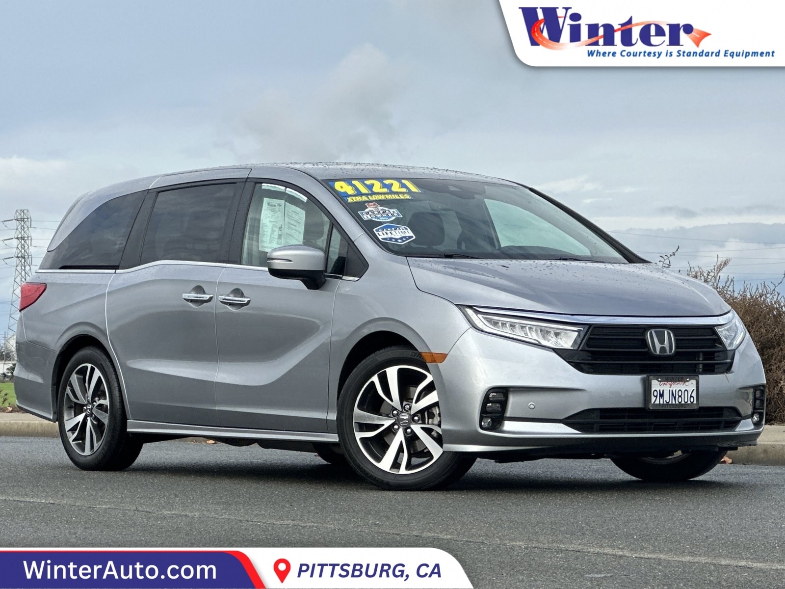 2024 Honda Odyssey Touring's photo