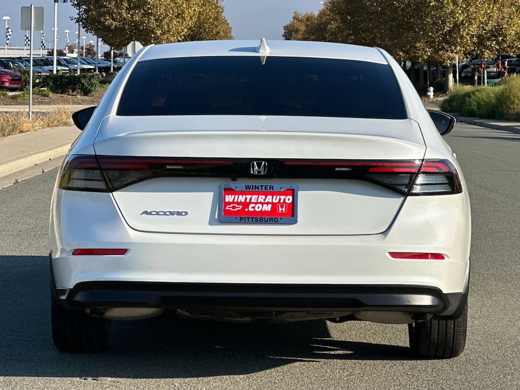 2023 Honda Accord EX photo 4