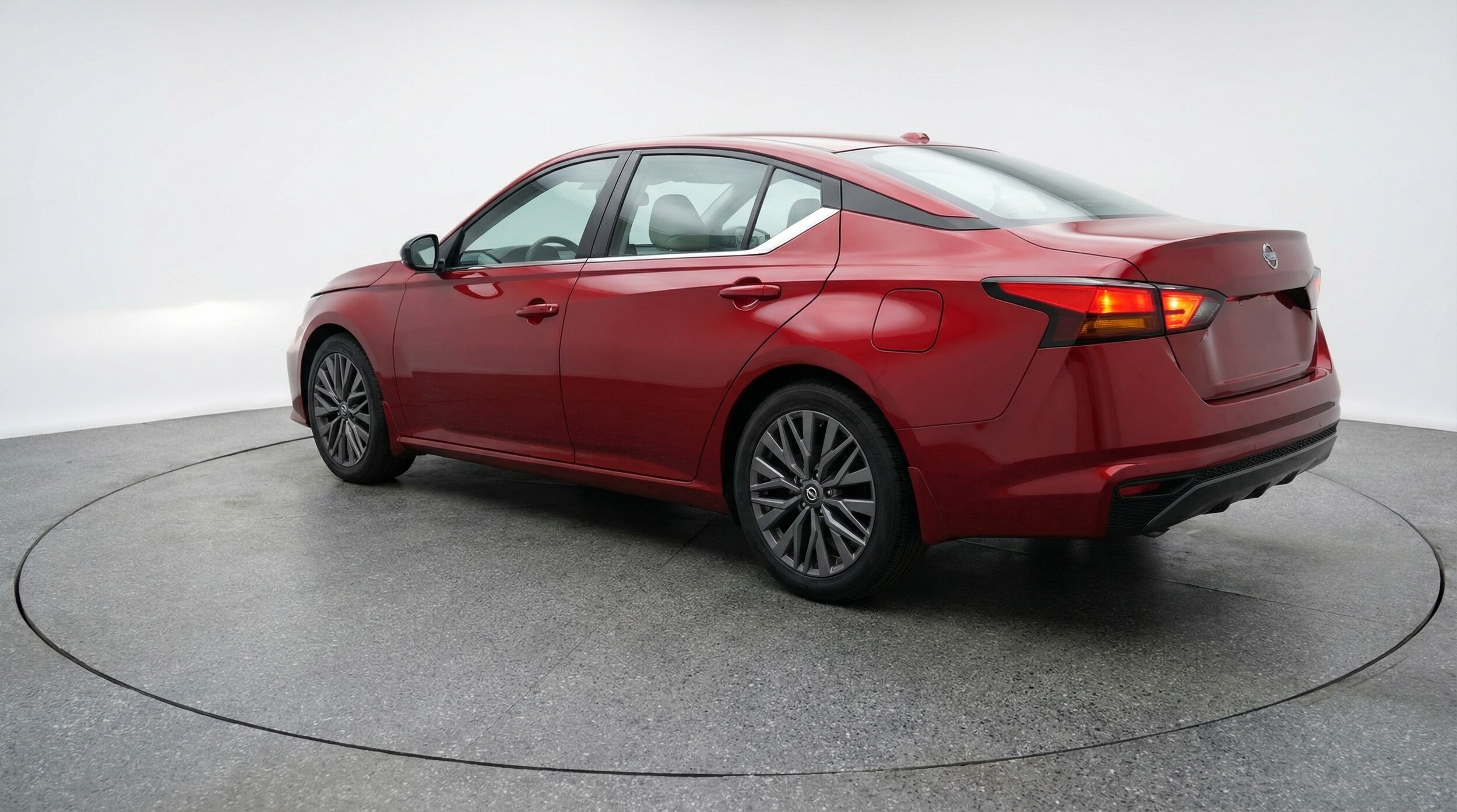 Thumbnail: 2025 Nissan Altima - 5