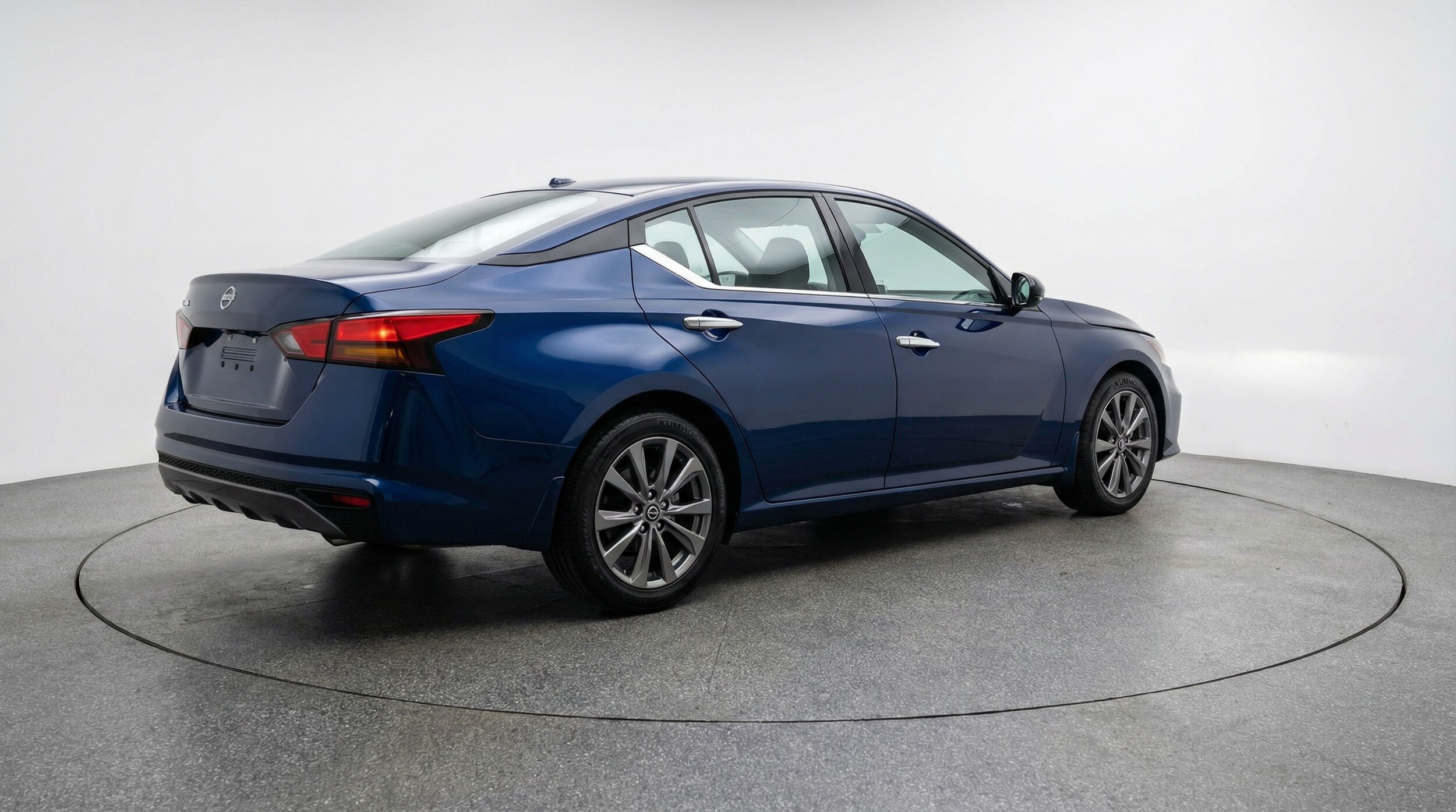 Thumbnail: 2025 Nissan Altima - 7