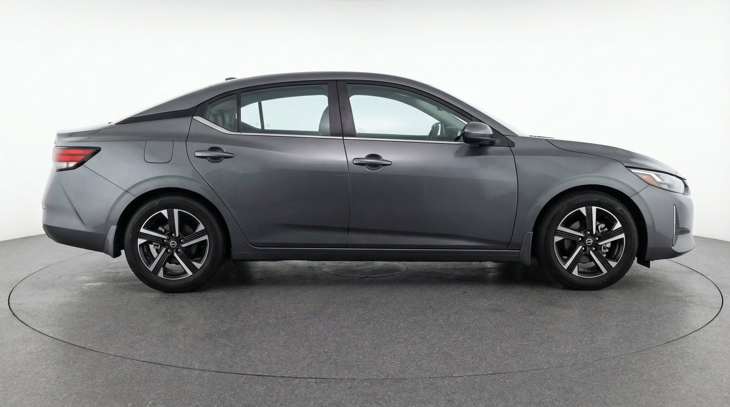 Thumbnail: 2025 Nissan Sentra - 11