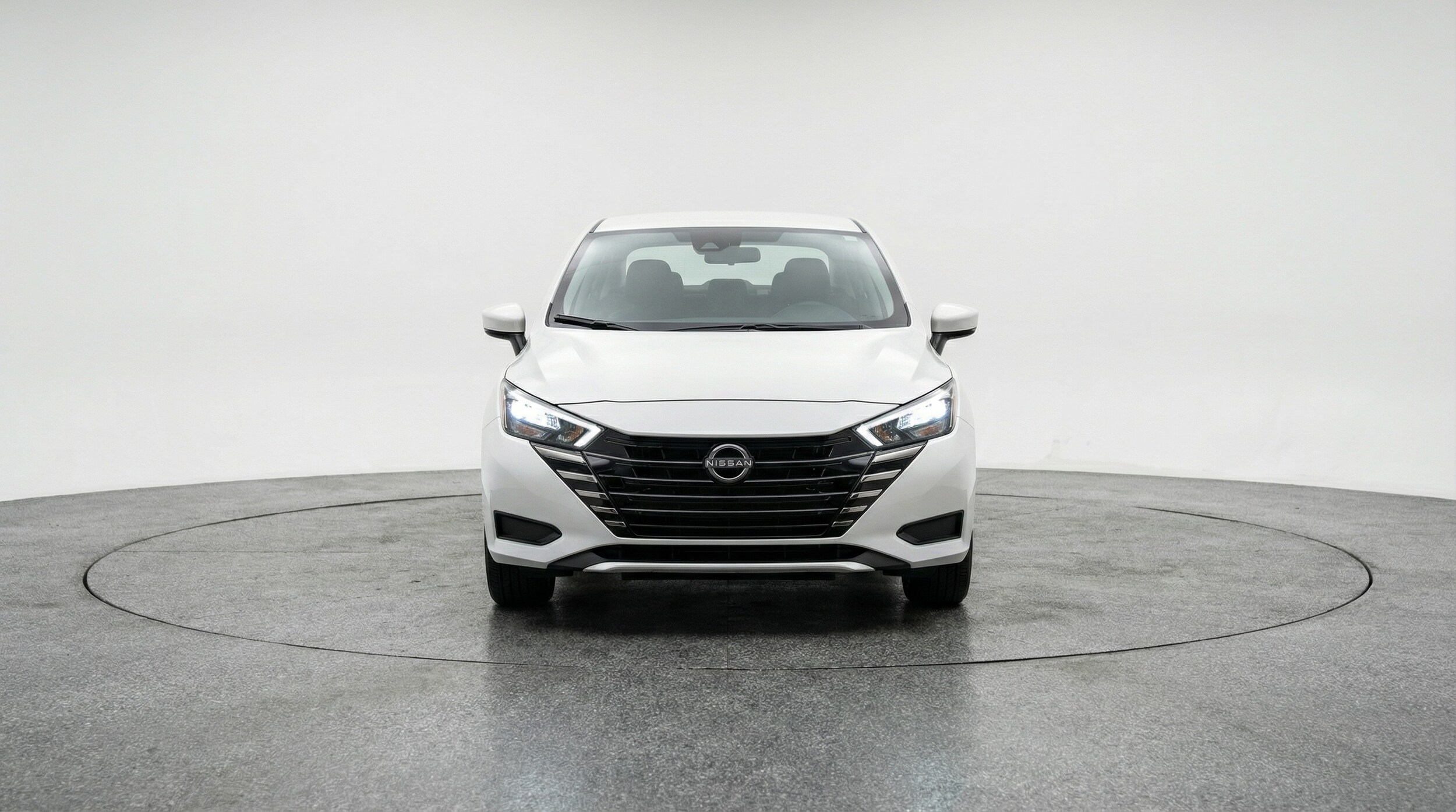 Thumbnail: 2025 Nissan Versa - 2