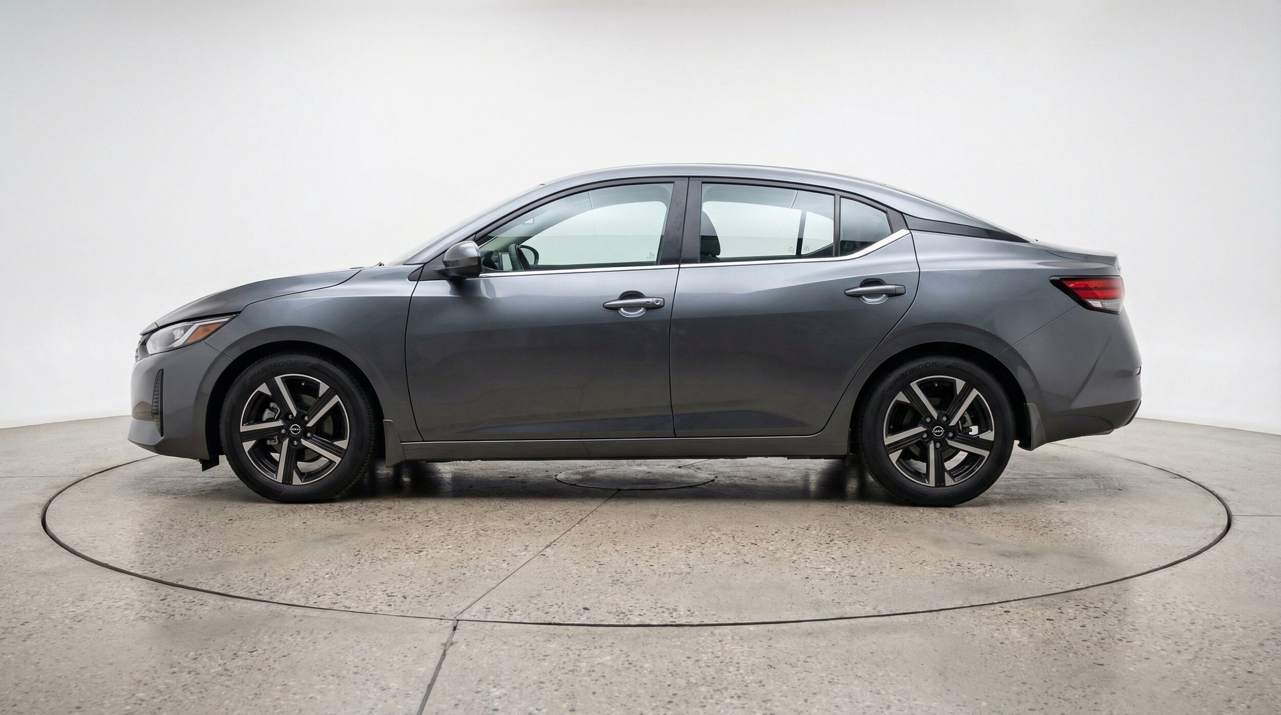 Thumbnail: 2025 Nissan Sentra - 5