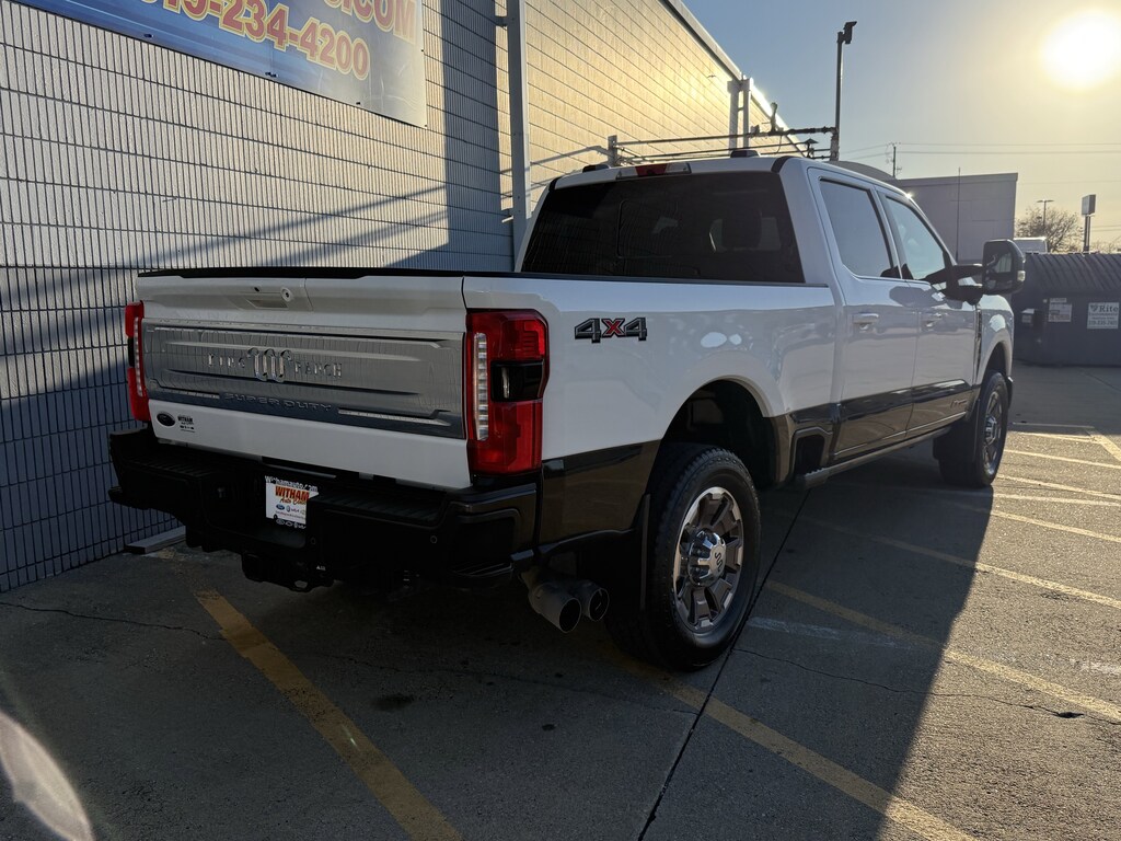 Used 2024 Ford F-250  Truck Crew Cab