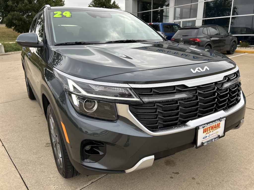 Used 2024 Kia Seltos S SUV