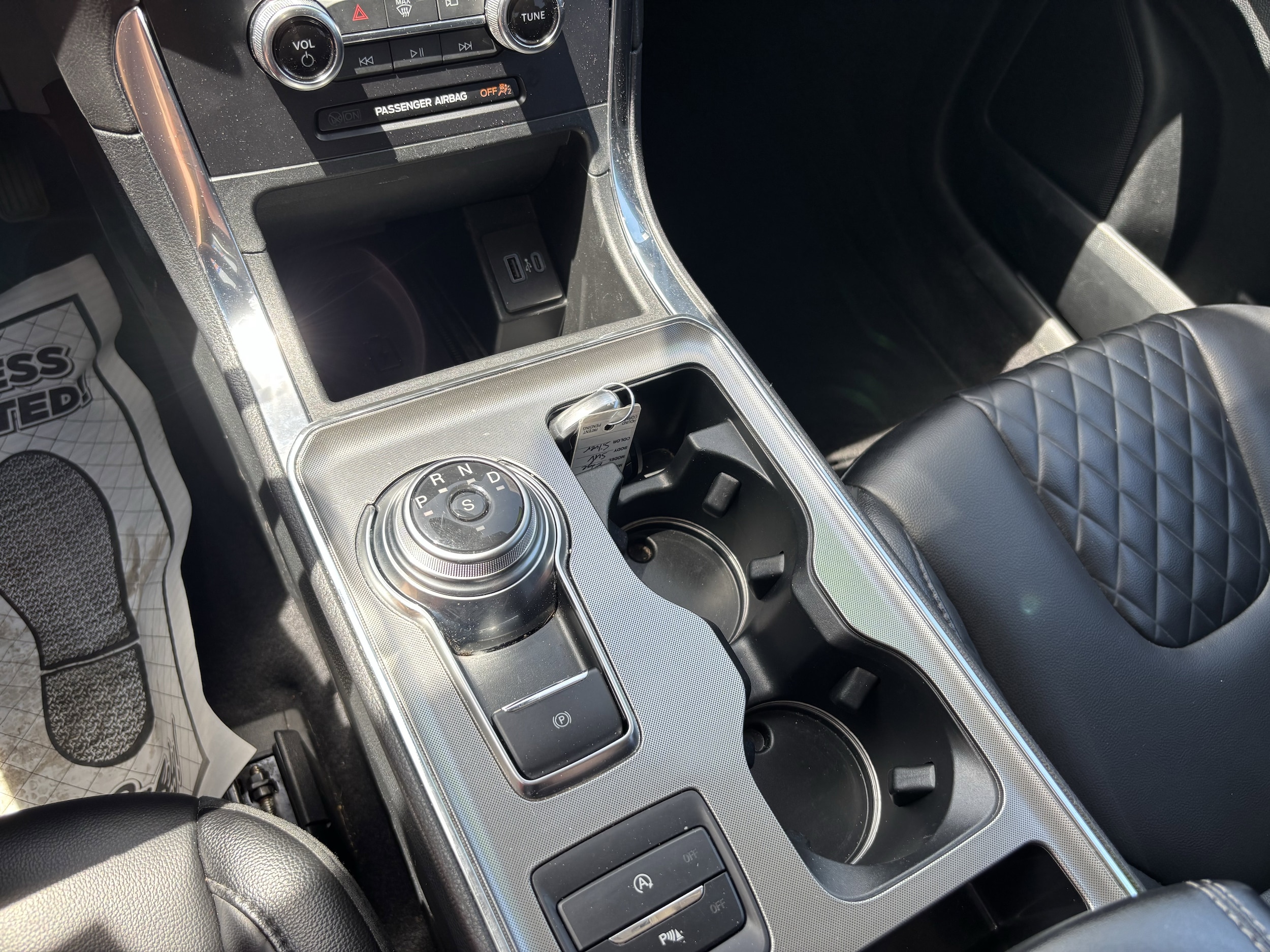 2024 Ford Edge Titanium - Photo 13
