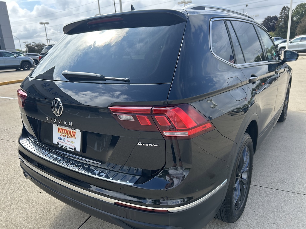 Used 2022 Volkswagen Tiguan 2.0T SE SUV