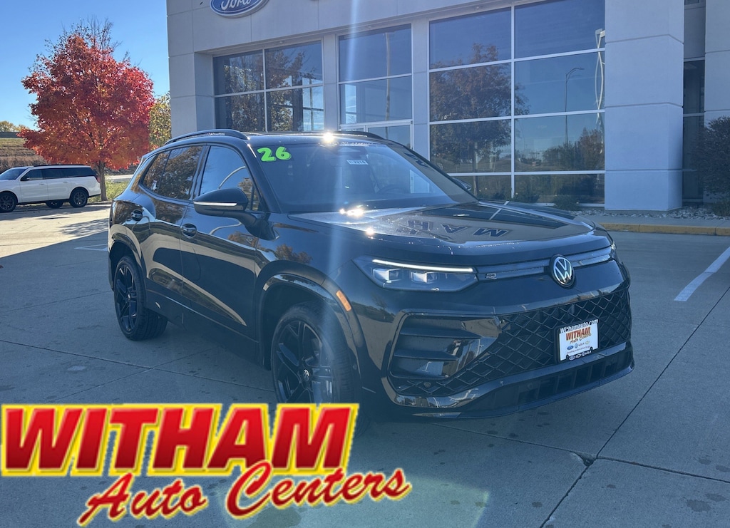 New 2026 Volkswagen Tiguan SE R-Line Black 2.0T SE R-Line Black 4MOTION