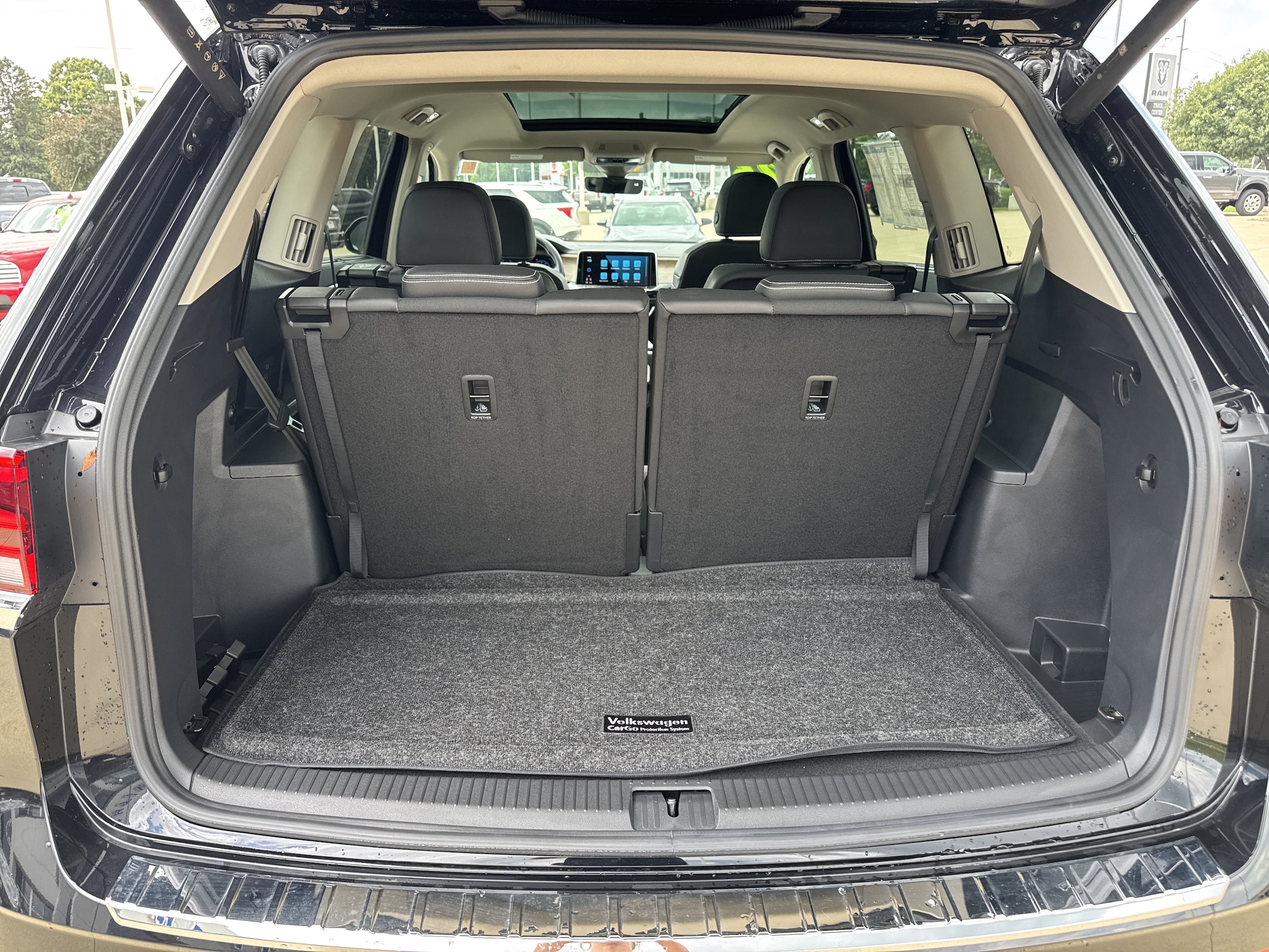 2026 Volkswagen Atlas SE w/Tech - Photo 11