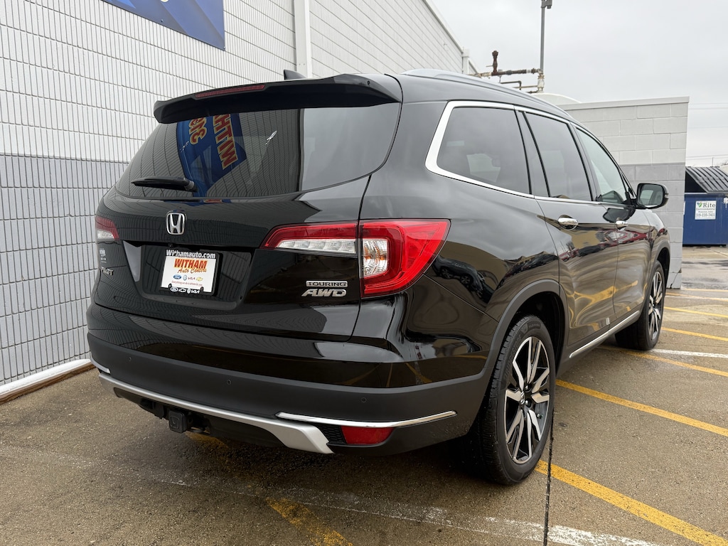 Used 2022 Honda Pilot Touring 8 Passenger SUV
