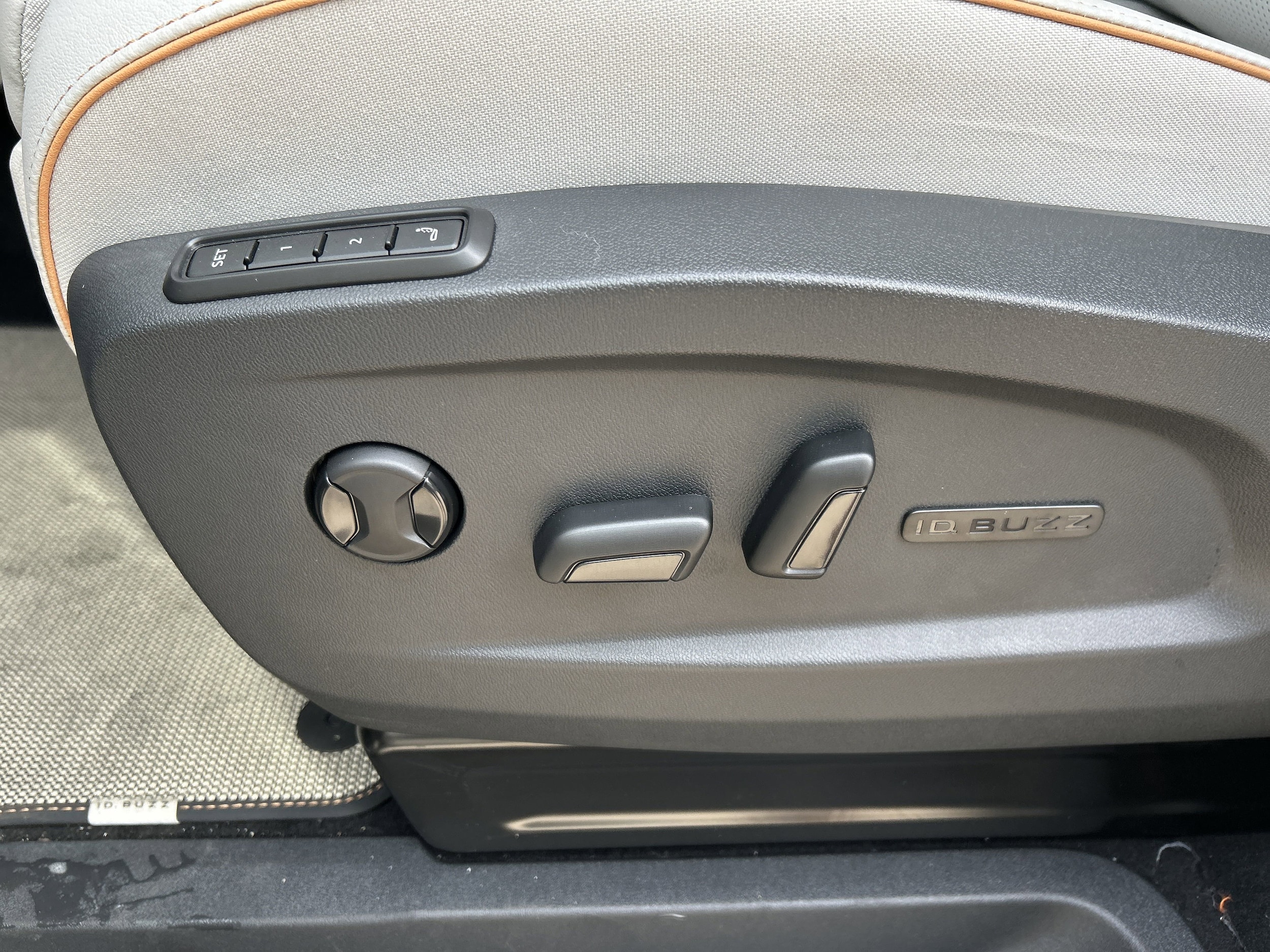 2025 Volkswagen ID. Buzz 1st Edition - Photo 10